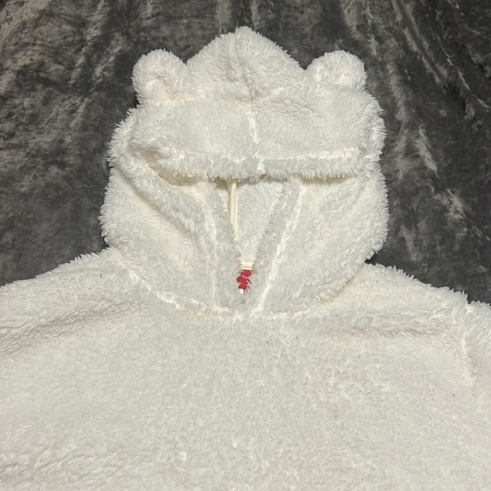 Super cozy white hooded sweater with front pockets size medium from Target